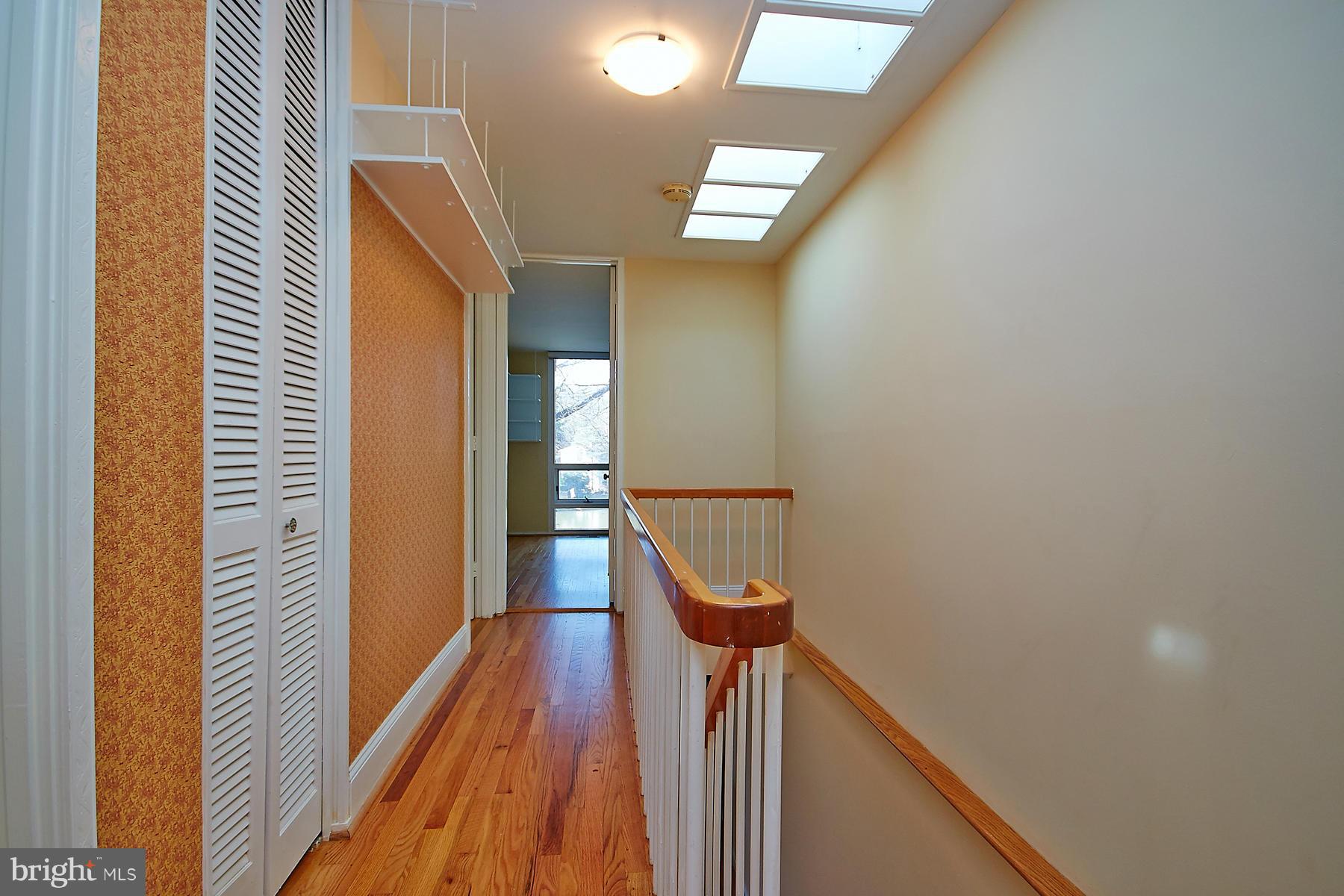 1696 Chimney House Road Reston, VA 20190 - Photo 18 of 30 Interior (General)