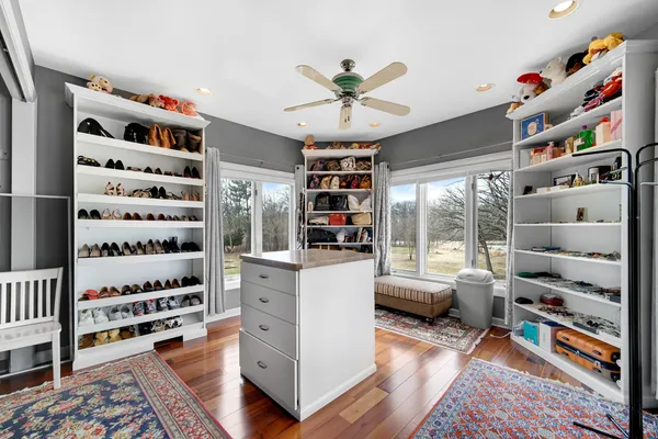 $3,949,000 | 1N424 Indian Knoll Road, West Chicago, IL 60185