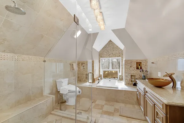 $3,949,000 | 1N424 Indian Knoll Road, West Chicago, IL 60185