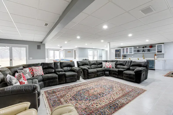 $3,949,000 | 1N424 Indian Knoll Road, West Chicago, IL 60185