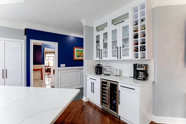 $3,949,000 | 1N424 Indian Knoll Road, West Chicago, IL 60185