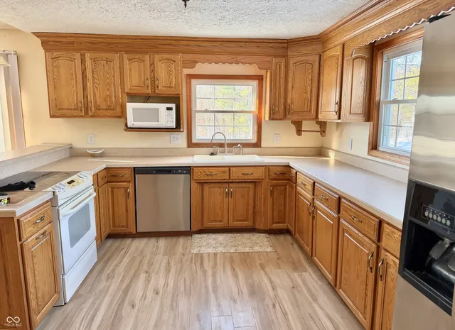 $195,000 | 1523 East County Road 350 North, Sullivan, IN 47882