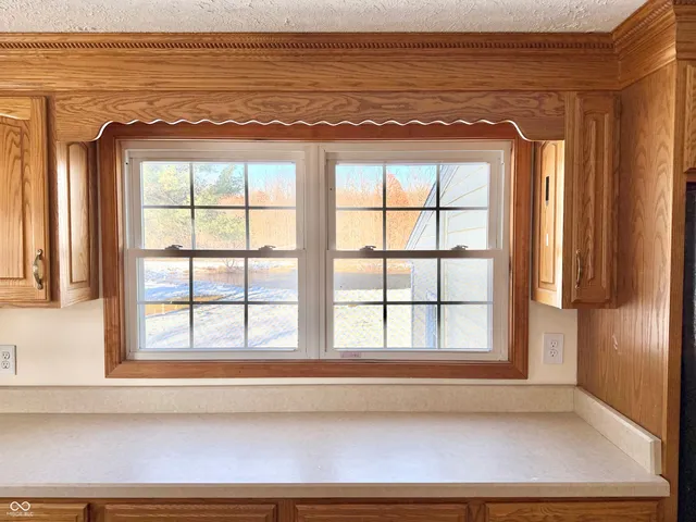 $195,000 | 1523 East County Road 350 North, Sullivan, IN 47882