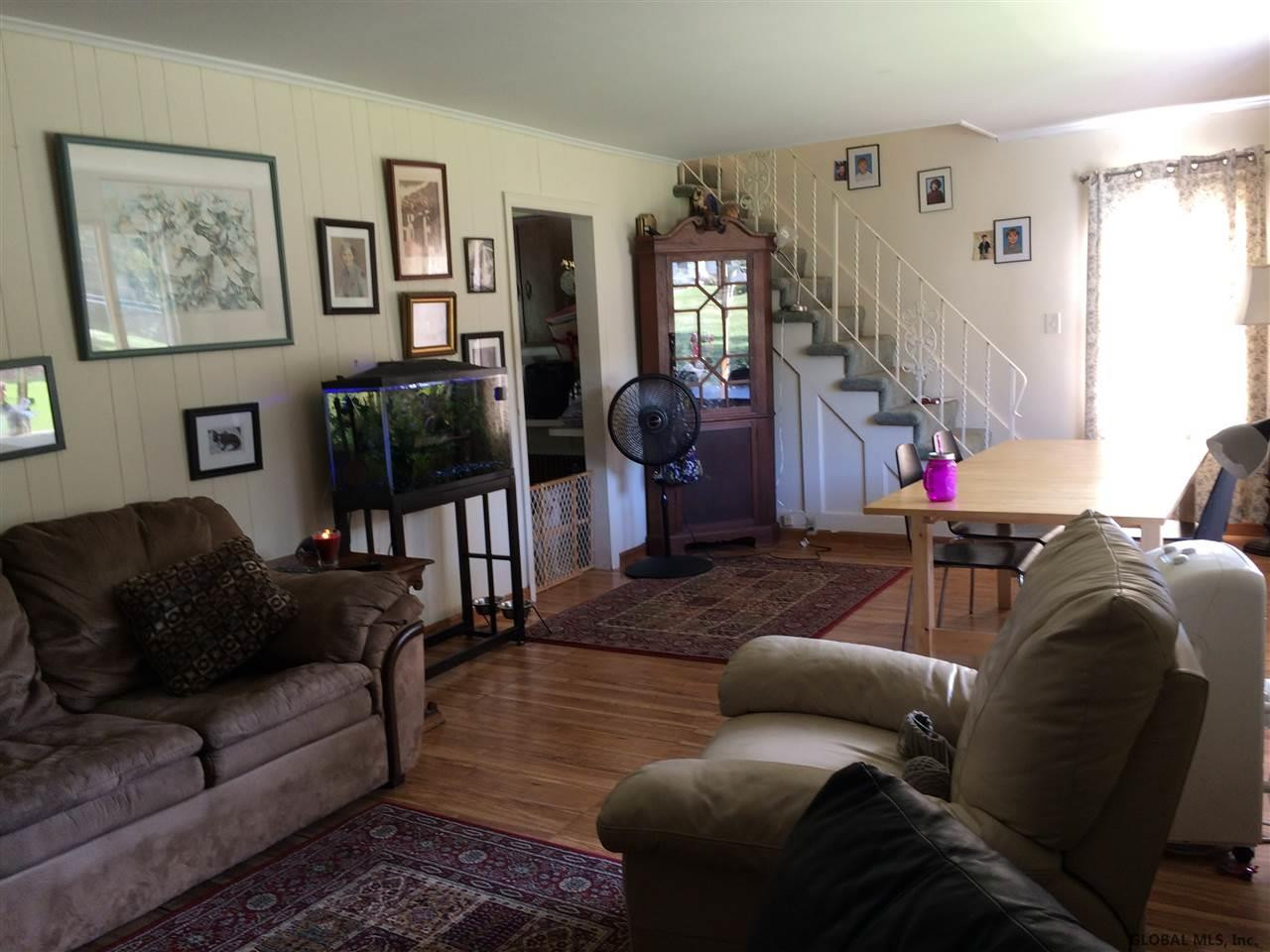 199 Northampton Road Amsterdam, NY 12010 - Photo 5 of 19 Photo 5