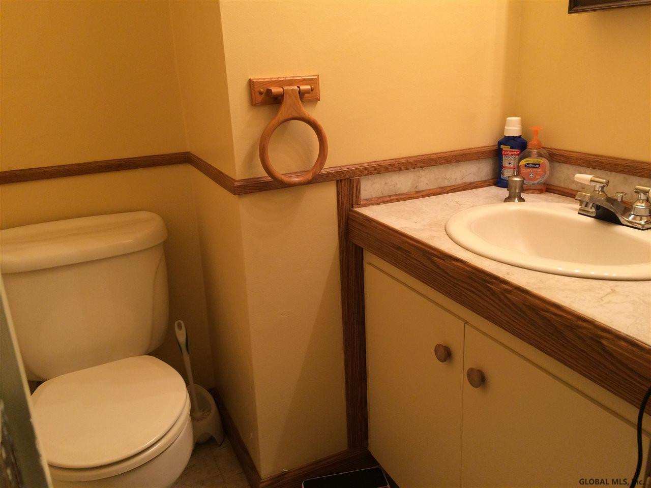 199 Northampton Road Amsterdam, NY 12010 - Photo 10 of 19 Photo 10