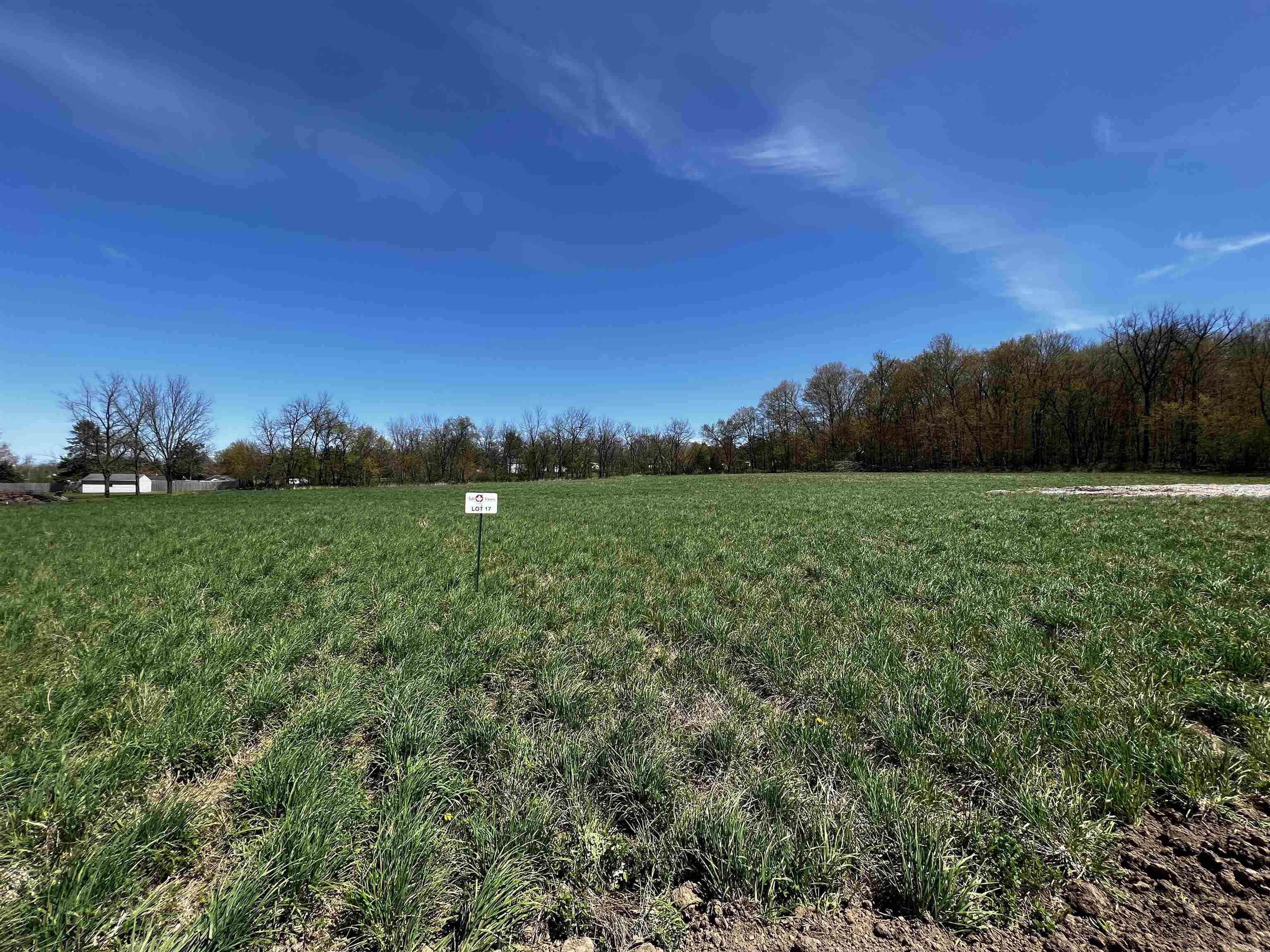 L17 South Forest View Beloit, WI 53511 - Photo 2 of 6