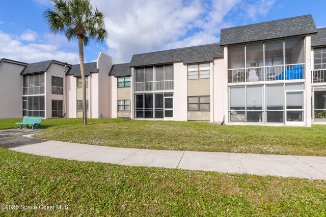 $172,000 | 2727 North Wickham Road, Unit 11104, Melbourne, FL 32935