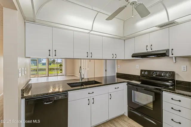 $172,000 | 2727 North Wickham Road, Unit 10411, Melbourne, FL 32935