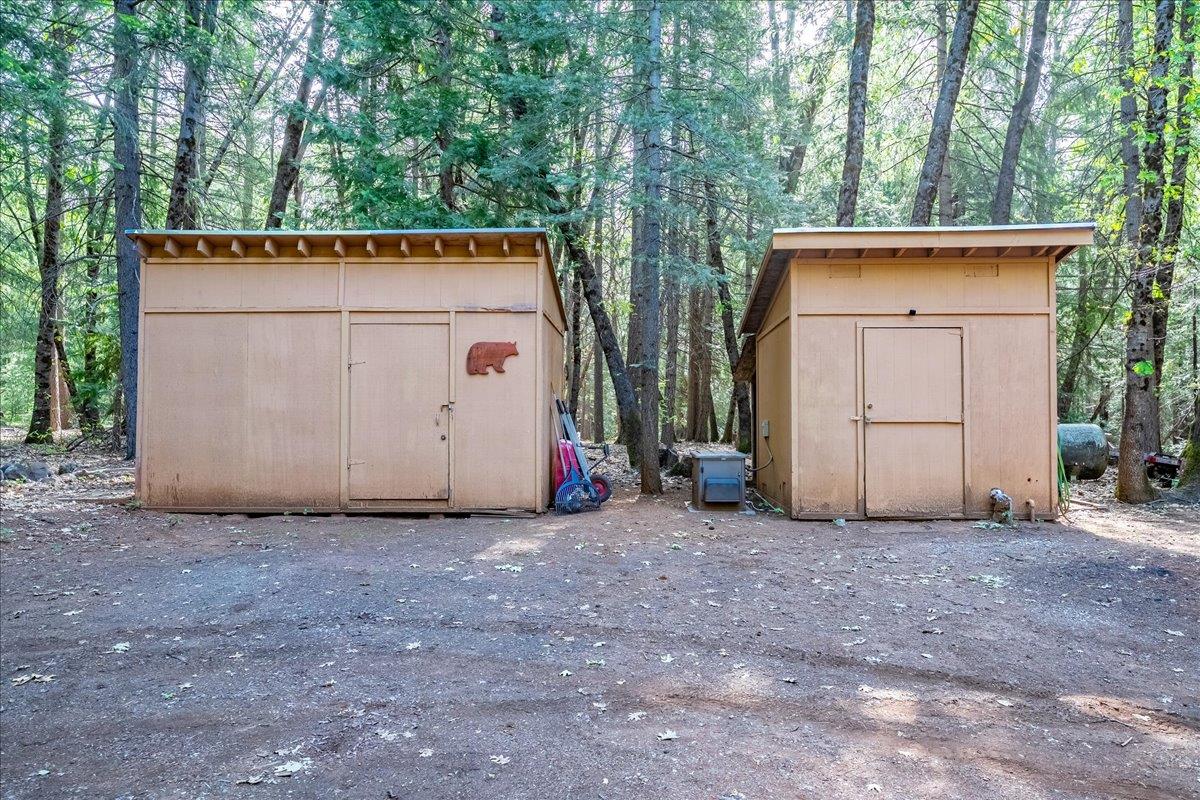3000 Succor Lane Colfax, CA 95713 - Photo 35 of 56 a view of a backyard