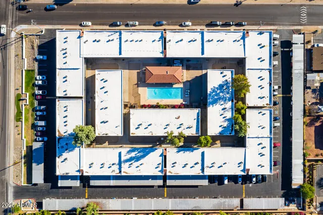 $700,000 | 18202 Cave Creek Road, Unit 5S, Phoenix, AZ 85032