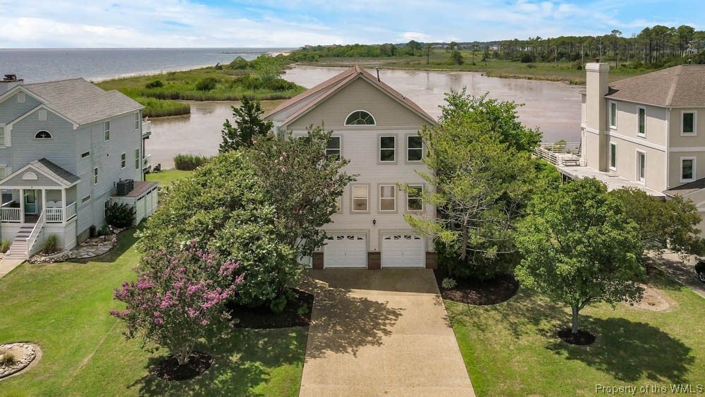 9 Riley's Way Hampton, VA 23664 - Photo 2 of 50 Gallery Image 2