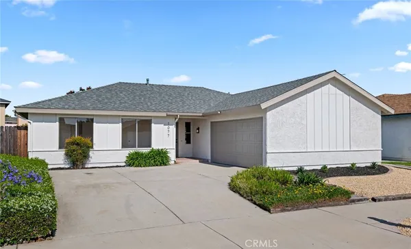 $839,900 | 1077 Offshore Street, Oxnard, CA 93035