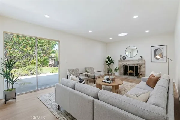 $839,900 | 1077 Offshore Street, Oxnard, CA 93035