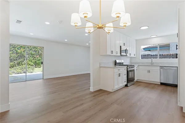 $839,900 | 1077 Offshore Street, Oxnard, CA 93035