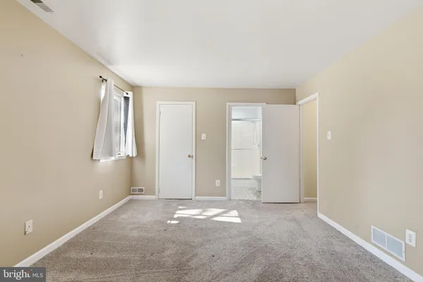 $297,000 | 305 Cypress Point Circle, Mount Laurel, NJ 08054