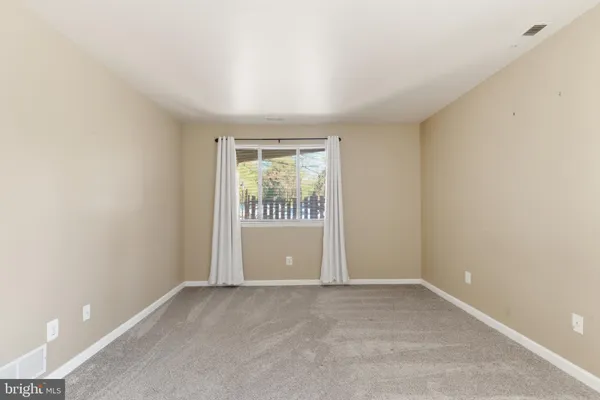 $297,000 | 305 Cypress Point Circle, Mount Laurel, NJ 08054