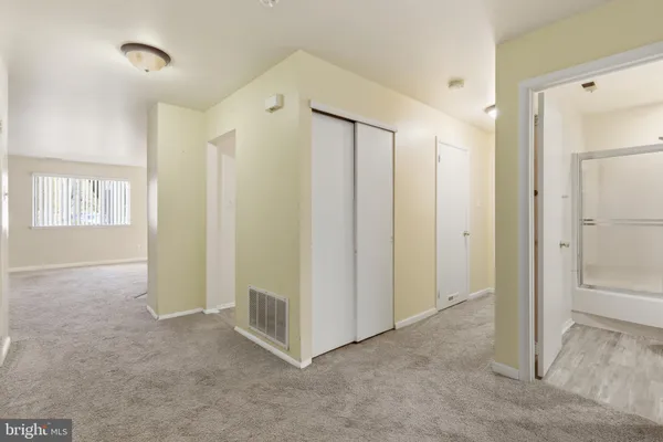 $297,000 | 305 Cypress Point Circle, Mount Laurel, NJ 08054