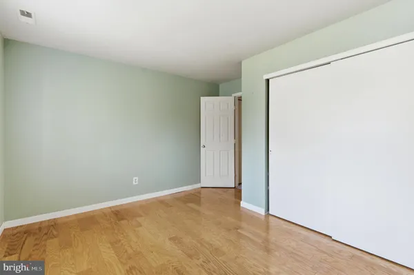 $297,000 | 305 Cypress Point Circle, Mount Laurel, NJ 08054