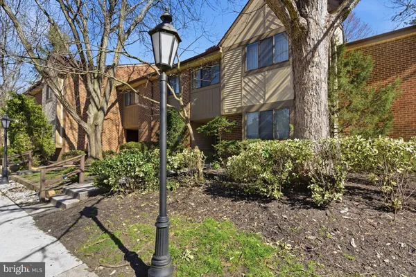 $297,000 | 305 Cypress Point Circle, Mount Laurel, NJ 08054