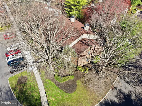 $297,000 | 305 Cypress Point Circle, Mount Laurel, NJ 08054