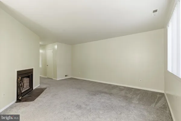 $297,000 | 305 Cypress Point Circle, Mount Laurel, NJ 08054