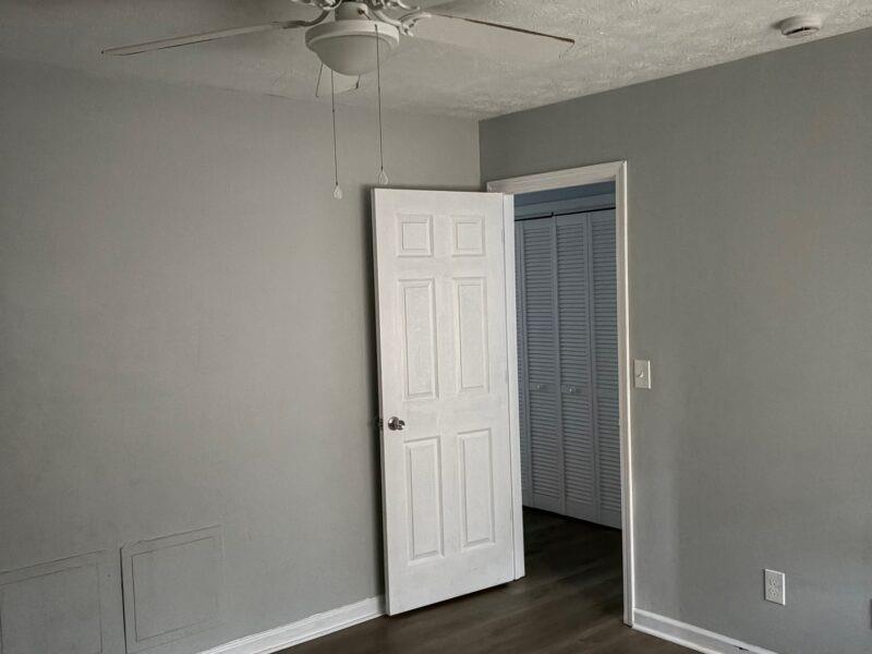 1136 Summer Brook Road Atlanta, GA 30349 - Photo 9 of 11