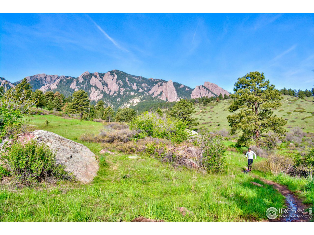 4560 Hanover Avenue Boulder, CO 80305 - Photo 23 of 27 a view of a yard