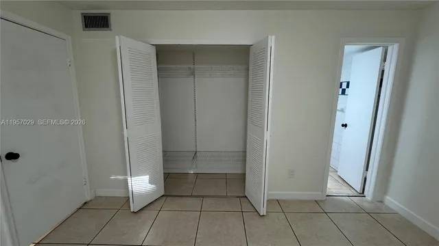 $2,400 | 4111 Stirling Road, Unit 102, Fort Lauderdale, FL 33314