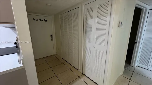 $2,400 | 4111 Stirling Road, Unit 102, Fort Lauderdale, FL 33314