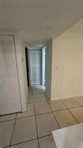 $2,400 | 4111 Stirling Road, Unit 102, Fort Lauderdale, FL 33314