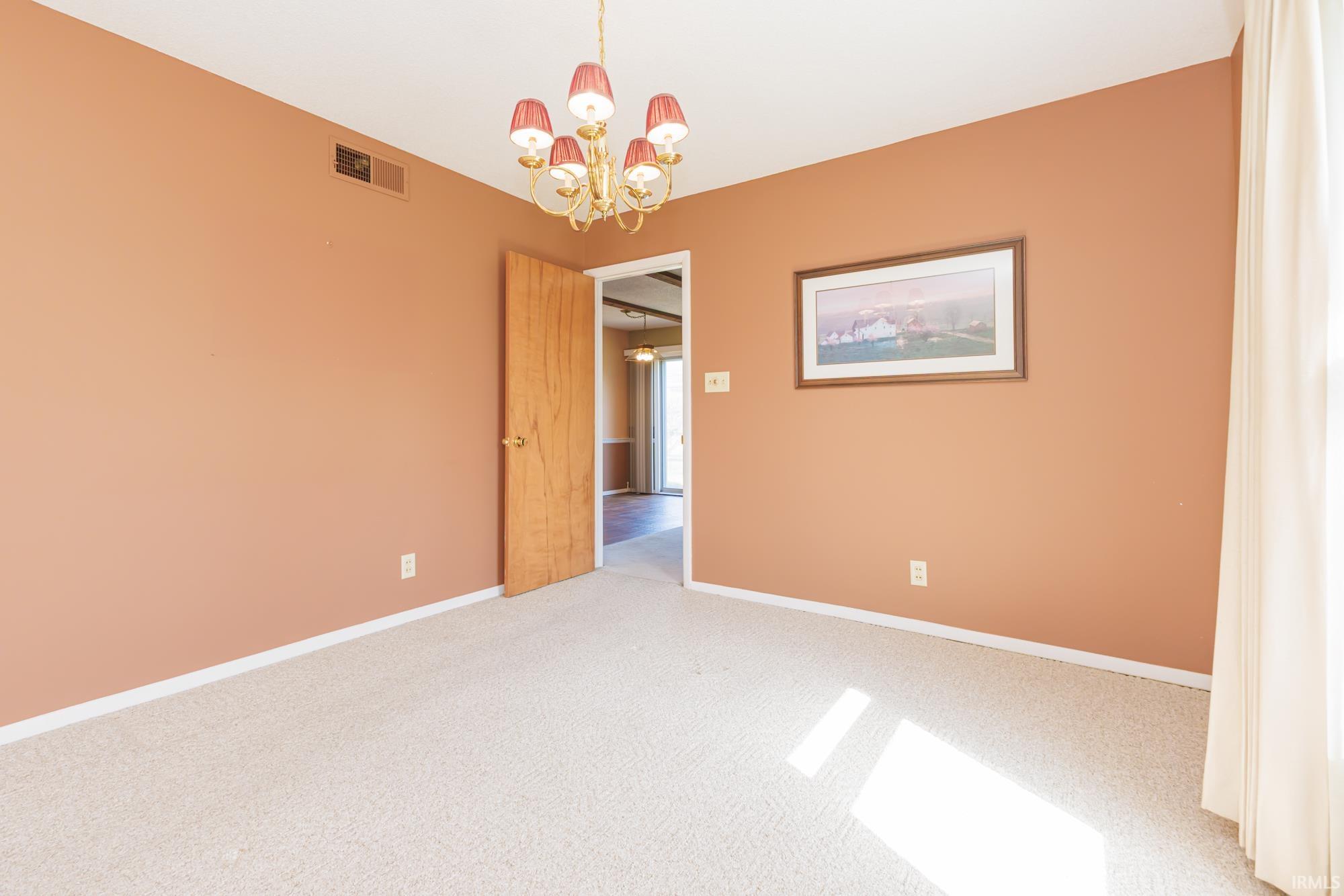 3105 West Riggin Road Muncie, IN 47304 - Photo 7 of 28 Gallery Image 7