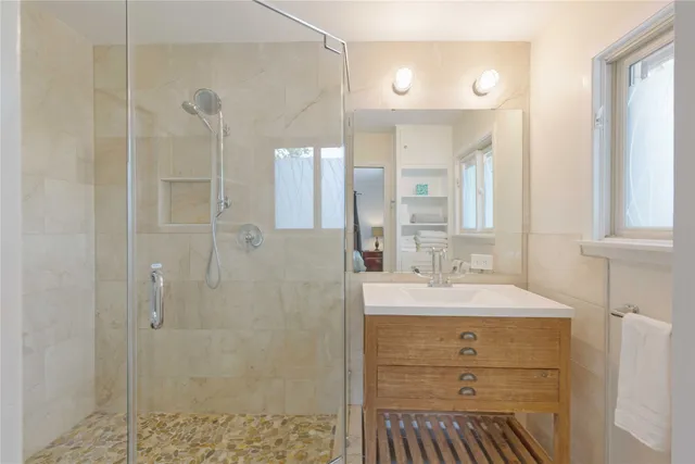 $5,200 | 3307 Greenlawn Parkway, Austin, TX 78757