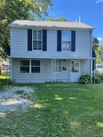 $1,350 | 1717 Lasalle Street, Belleville, IL 62221