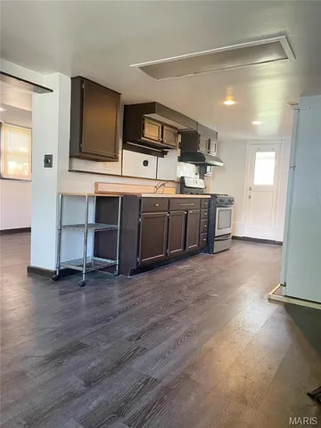 $1,350 | 1717 Lasalle Street, Belleville, IL 62221