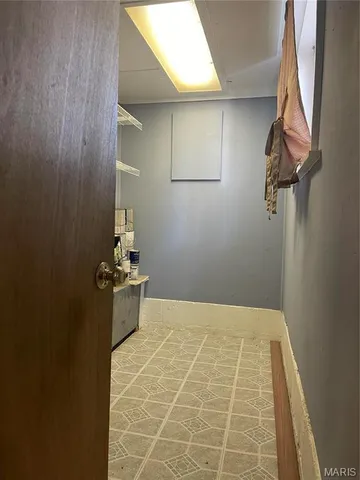 $1,350 | 1717 Lasalle Street, Belleville, IL 62221