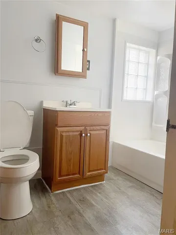 $1,350 | 1717 Lasalle Street, Belleville, IL 62221