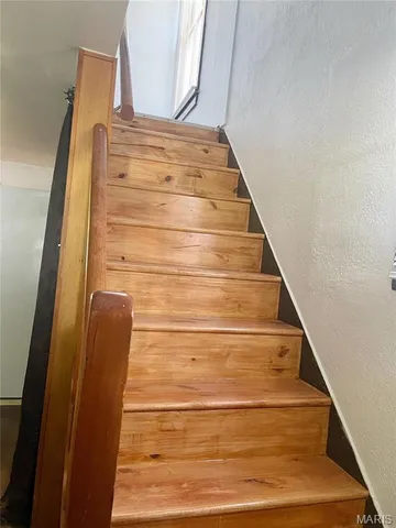 $1,350 | 1717 Lasalle Street, Belleville, IL 62221