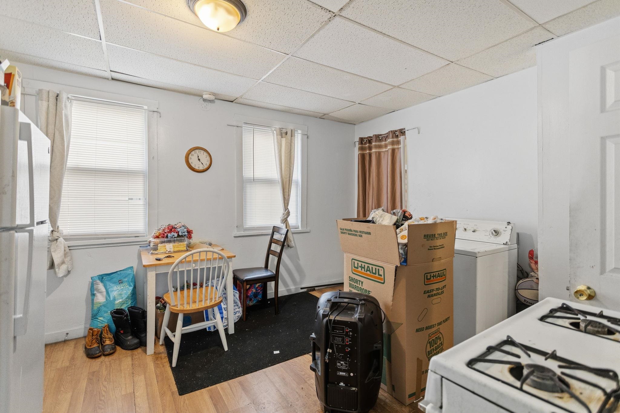 217 Spruce Street Manchester, NH 03103 - Photo 13 of 38