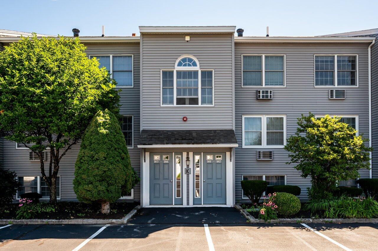 1801 Post Road, Unit 161 Wells, ME 04090 - Photo 2 of 24 001-1801front entrance
