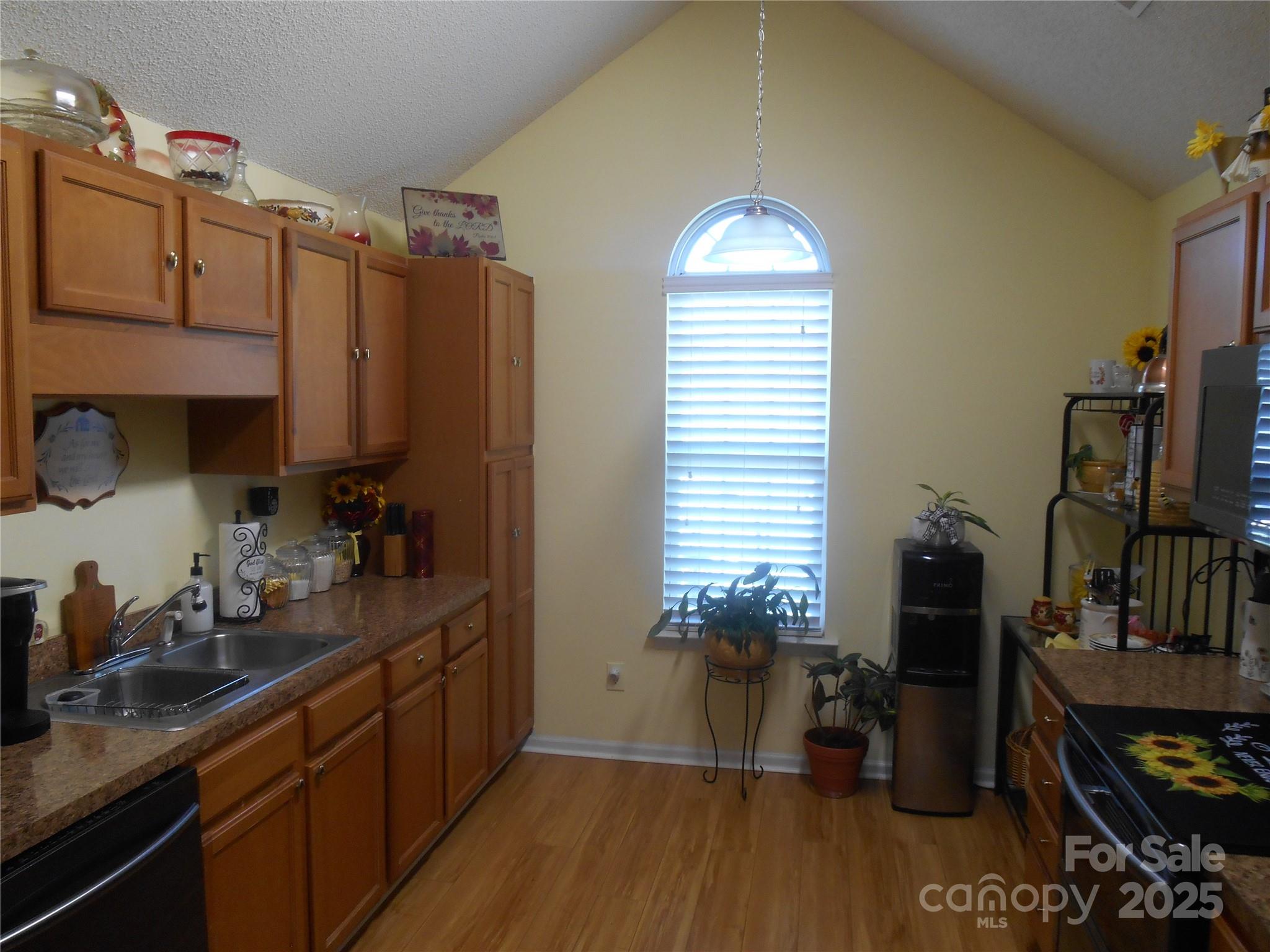 158 Margaret Turner Road Charlotte, NC 28216 - Photo 7 of 26