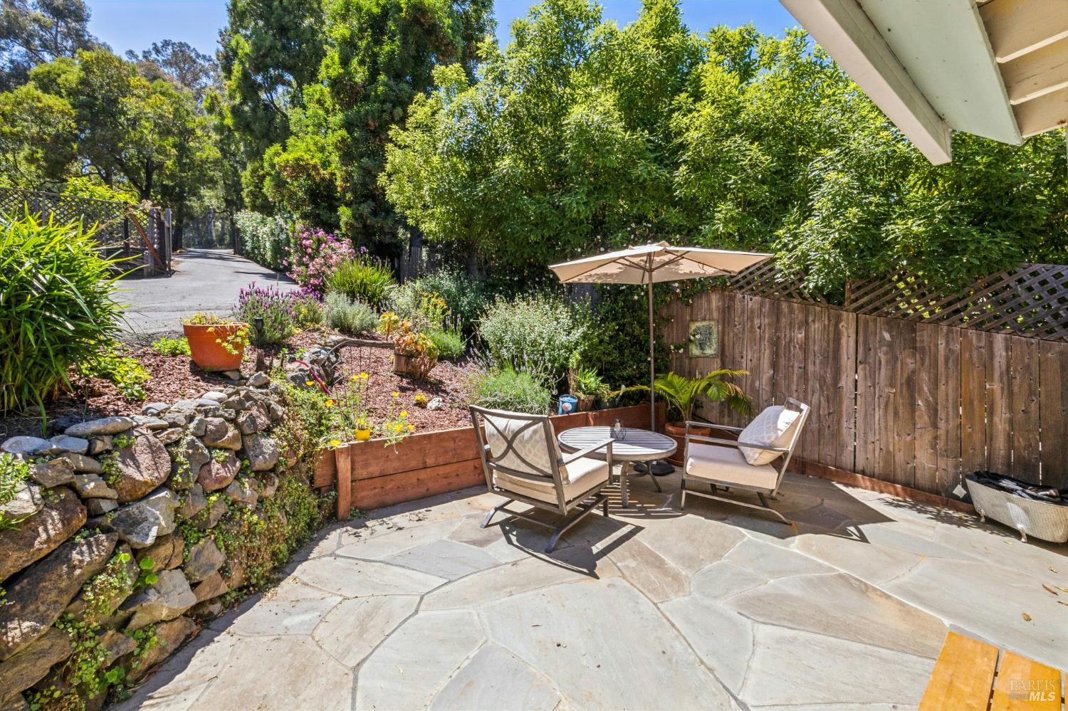 280 Prospect Drive San Rafael, CA 94901 - Photo 6 of 32