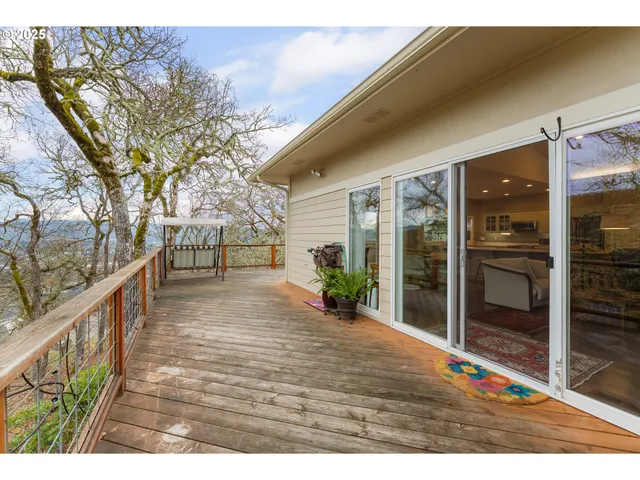 $440,000 | 171 Rachel Lynn Way, Roseburg, OR 97471