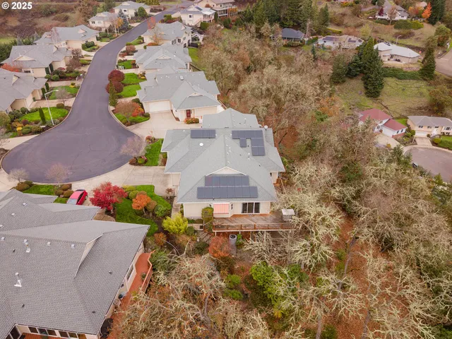 $440,000 | 171 Rachel Lynn Way, Roseburg, OR 97471