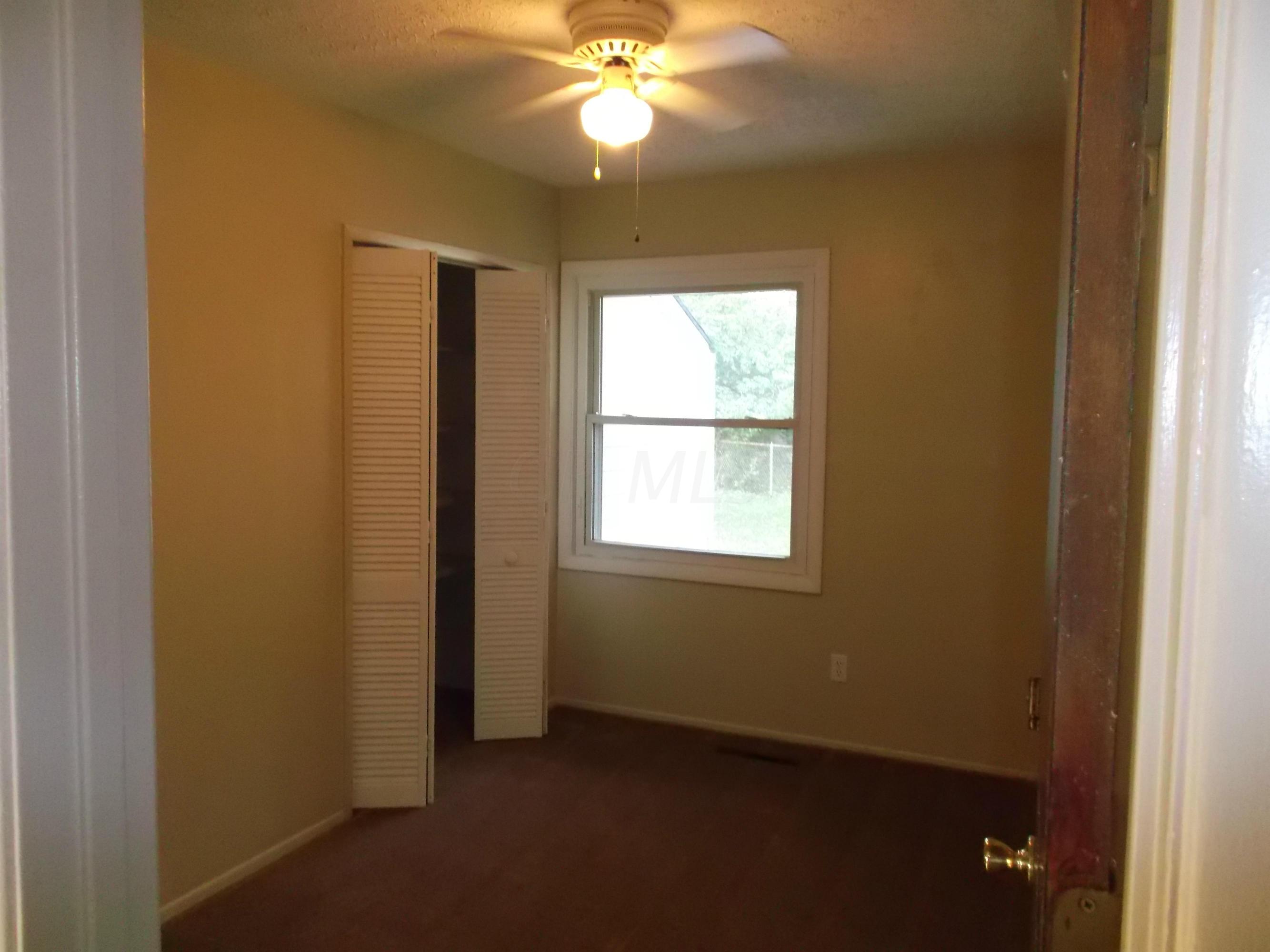 4582 Grimsby Road Columbus, OH 43227 - Photo 15 of 22 Gallery Image 15