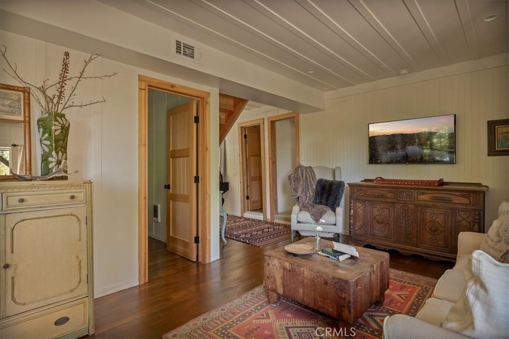 660 Burnt Mill Road Lake Arrowhead, CA 92352 - Photo 13 of 62
