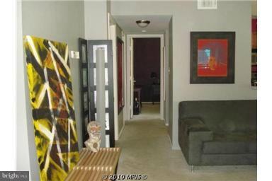 1734 Ascot Way, Unit 1734D Reston, VA 20190 - Photo 17 of 22 Living Room