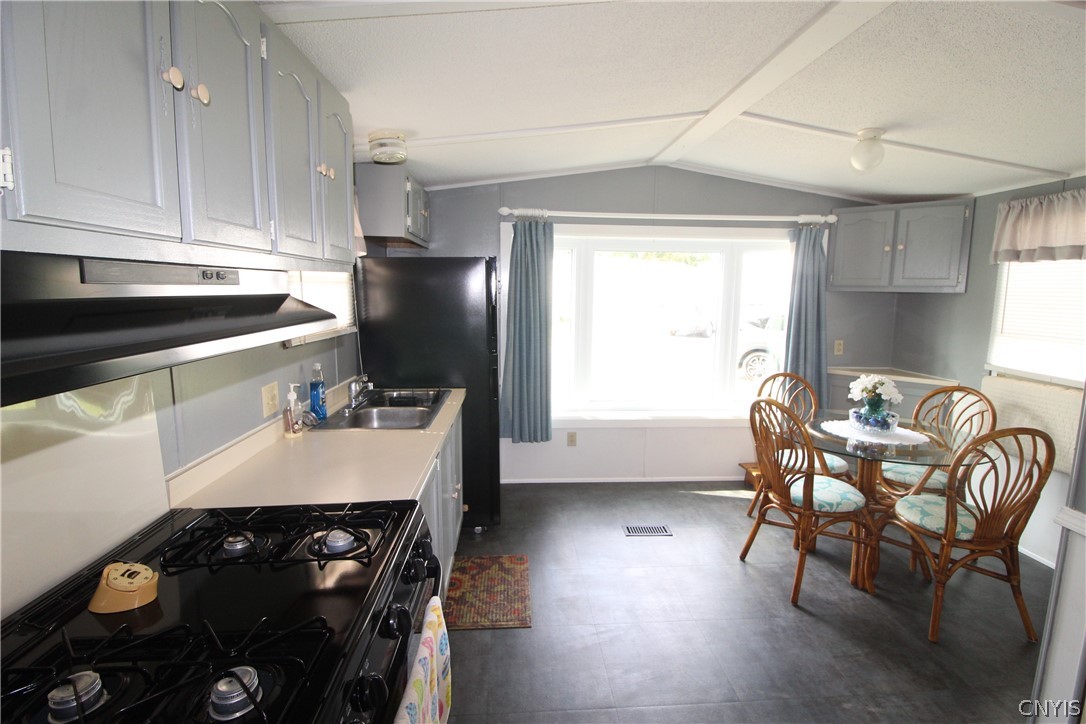 1275 /, Unit 5 Elbridge, NY 13060 - Photo 9 of 26