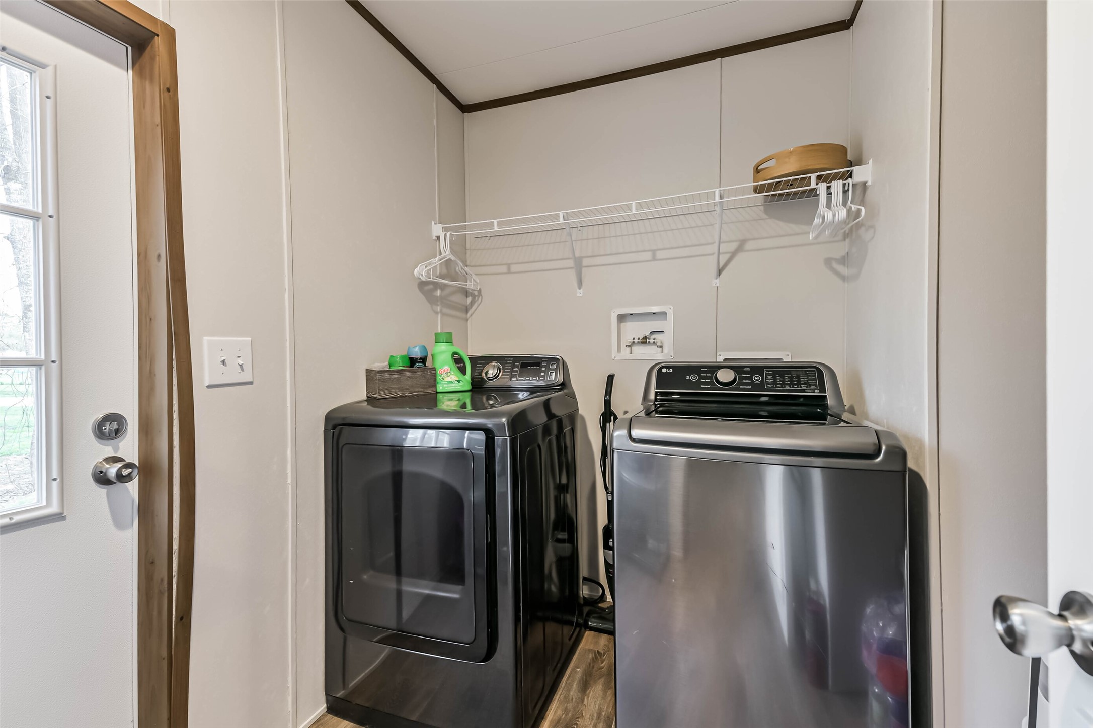 17700 Fregia Road Hull, TX 77564 - Photo 36 of 42 Utility Room