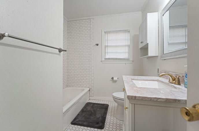 2707 31st Street Lubbock, TX 79410 - Photo 8 of 11 Screenshot 2026-04-29 170425