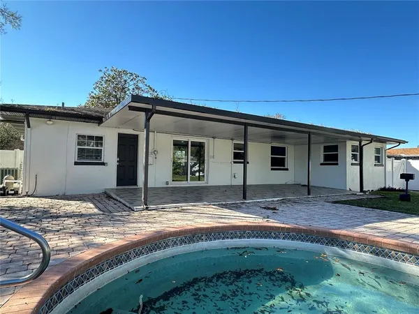 $3,000 | 9 North Aurora Avenue, Clearwater, FL 33765